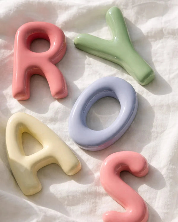 O  Ceramic Initial